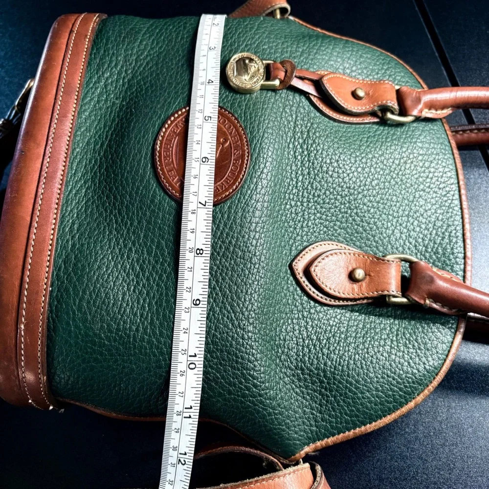 vintage Dooney & Bourke AWL Norfolk bag In green crossbody satchel leather zip